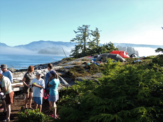 WHITE CLIFF ISLETS 2 CANADA 2017 NESKY v2
