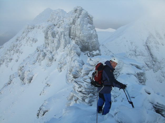 9 The An Teallach traverse of the Corrag Buidhe pinnacles Dec 2008