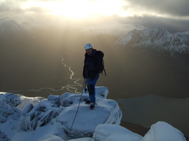 High above the Fisherfield range during the Traverse of An Teallach Dec 2008