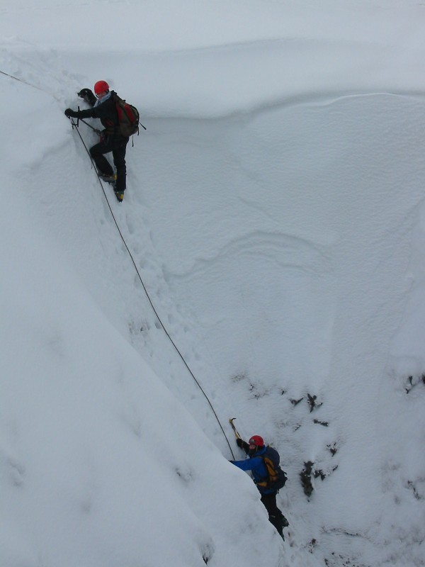 Topping Out Access Gully grade II on Fuar Tholl